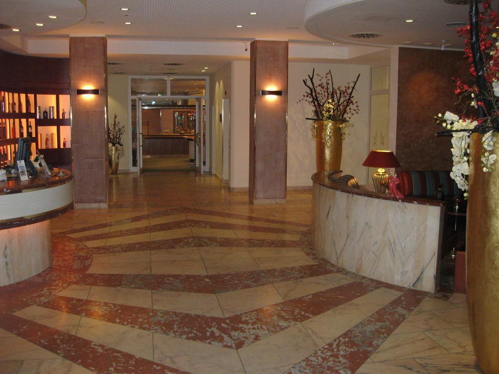 Parkhotel Weingarten Weingarten (Wuerttemberg) Exterior foto