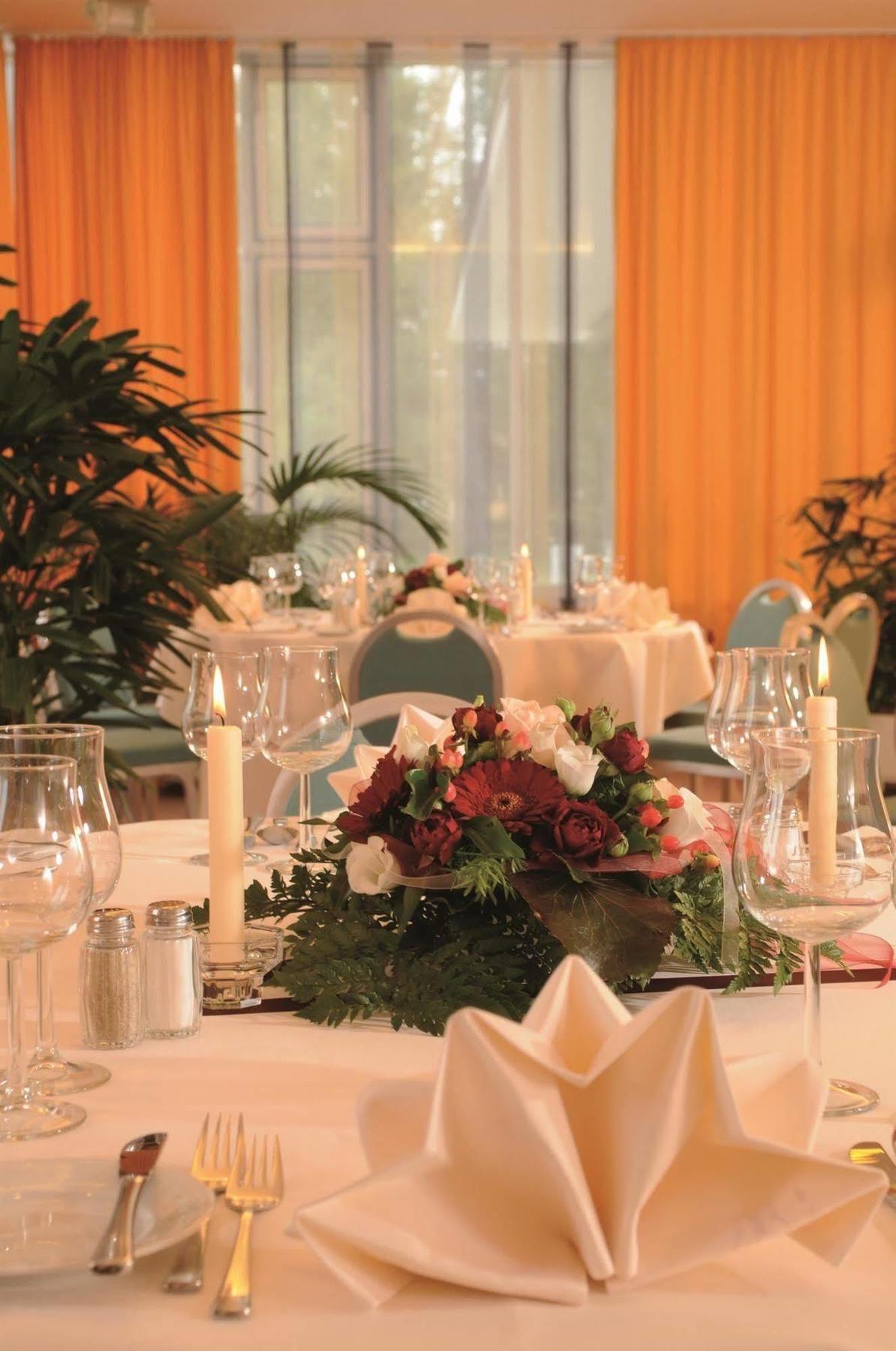 Parkhotel Weingarten Weingarten (Wuerttemberg) Restaurante foto
